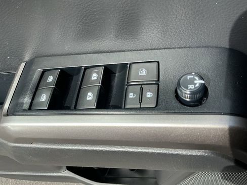 Certified 2023 Toyota Tacoma Limited w/ Nightshade Package image 28