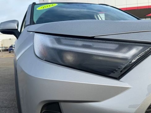 Used 2022 Toyota RAV4 Limited image 13