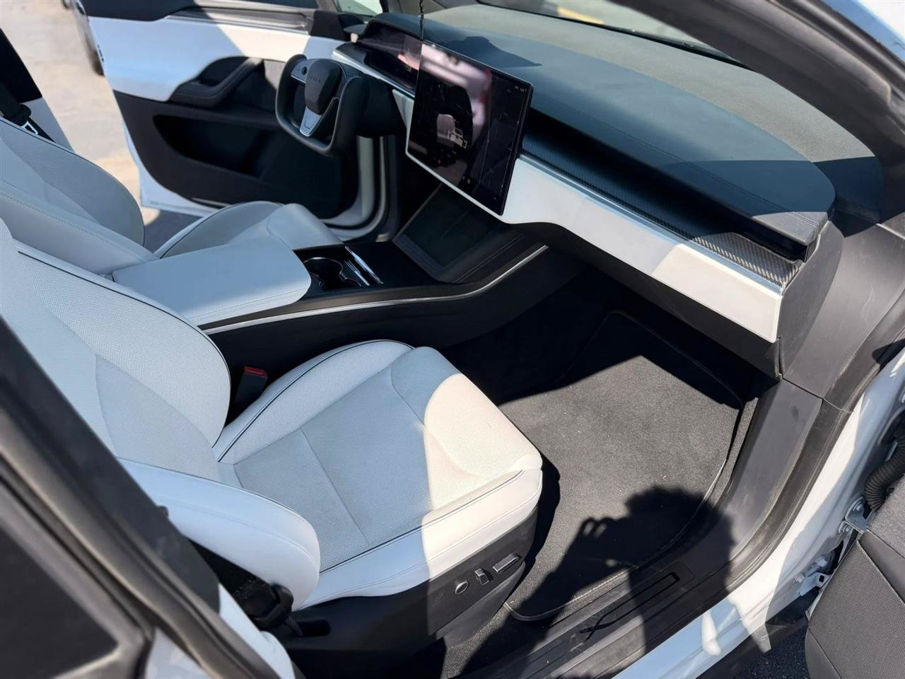 Used 2022 Tesla Model X Plaid AWD/4WD image 37