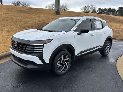 New 2026 Nissan Kicks SV w/ SV Premium Package