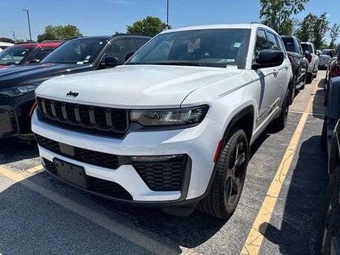 Used 2026 Jeep Grand Cherokee L Limited w/ Limited Altitude Package AWD/4WD image 1