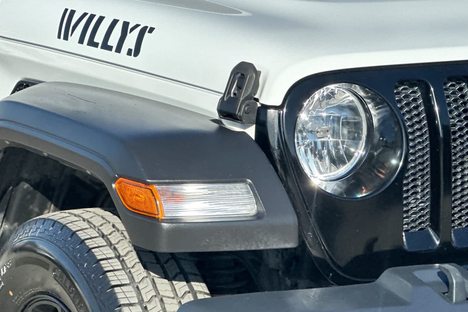 Used 2021 Jeep Wrangler Unlimited Sport AWD/4WD image 33