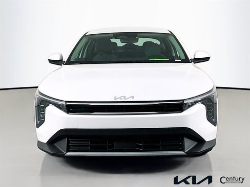 New 2025 Kia K4 EX FWD image 2