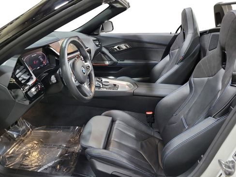 Used 2023 BMW Z4 M40i w/ Shadowloine Package image 13
