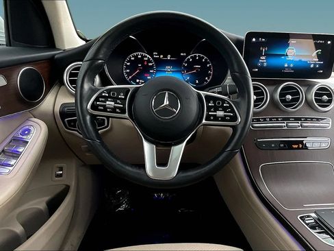 Used 2021 Mercedes-Benz GLC 300 4MATIC image 8