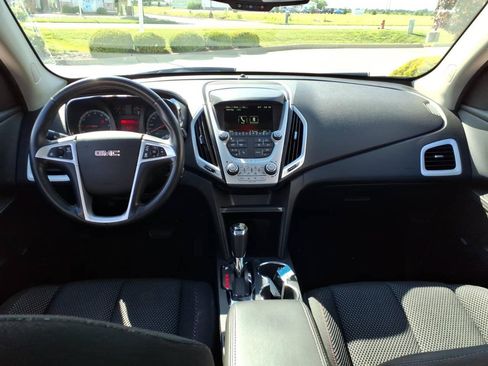 Used 2016 GMC Terrain SLE w/ Convenience Package FWD image 8