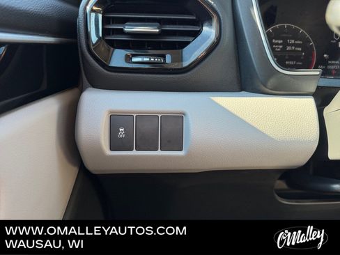 Used 2023 Honda Pilot LX image 18