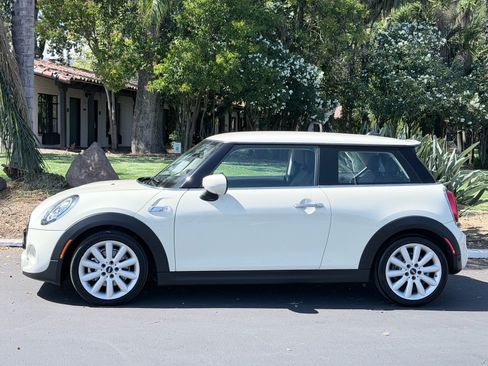 Used 2020 MINI Cooper S FWD image 3