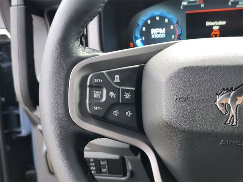 New 2025 Ford Bronco Badlands image 28