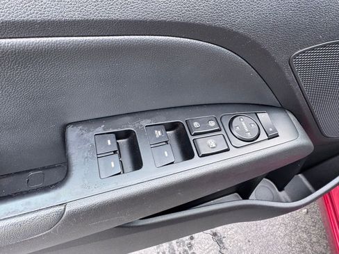 Used 2017 Hyundai Elantra Limited w/ Limited Tech Package 04 image 26