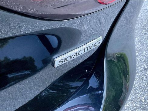 Used 2024 MAZDA MAZDA3 s FWD image 27