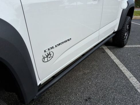 Certified 2022 Chevrolet Colorado ZR2 w/ Colorado ZR2 Bison Edition AWD/4WD image 12