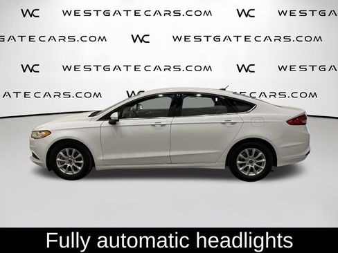 Used 2017 Ford Fusion S image 5