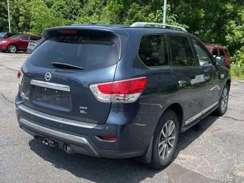 Used 2015 Nissan Pathfinder SL w/ SL Tech Package AWD/4WD image 8