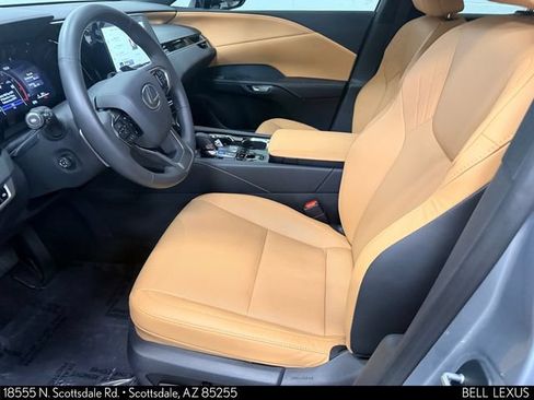 Used 2025 Lexus RX 350 FWD w/ Accessory Package image 15