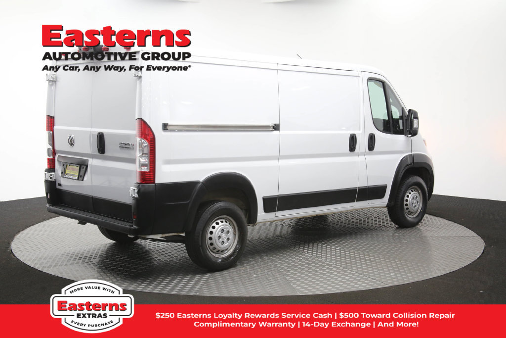 Used 2025 RAM ProMaster 2500 w/ Convenience Group FWD image 41