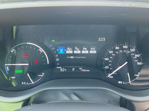 Used 2025 Toyota Sienna XLE w/ XLE Plus Package AWD/4WD image 21