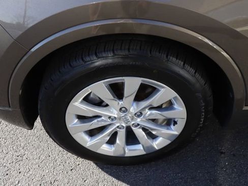 Used 2018 Buick Envision Essence image 14
