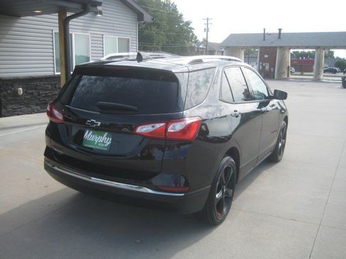 Used 2021 Chevrolet Equinox Premier w/ Redline Edition AWD/4WD image 7