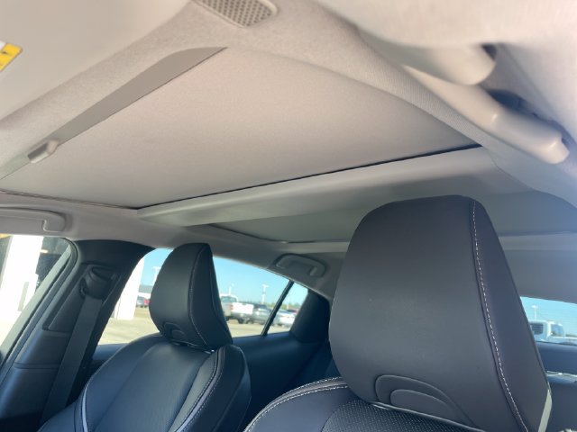 Used 2023 Toyota Prius XLE AWD/4WD image 27