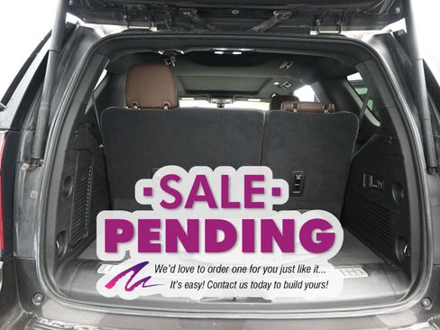 Used 2021 Chevrolet Tahoe High Country w/ Premium Package image 13