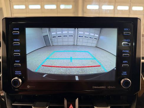Used 2019 Toyota Corolla XSE FWD image 17