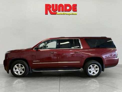 Used 2016 GMC Yukon XL Denali w/ Open Road Package AWD/4WD image 2