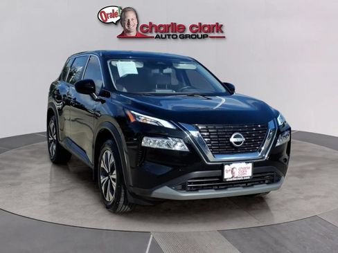 Used 2023 Nissan Rogue SV FWD image 10