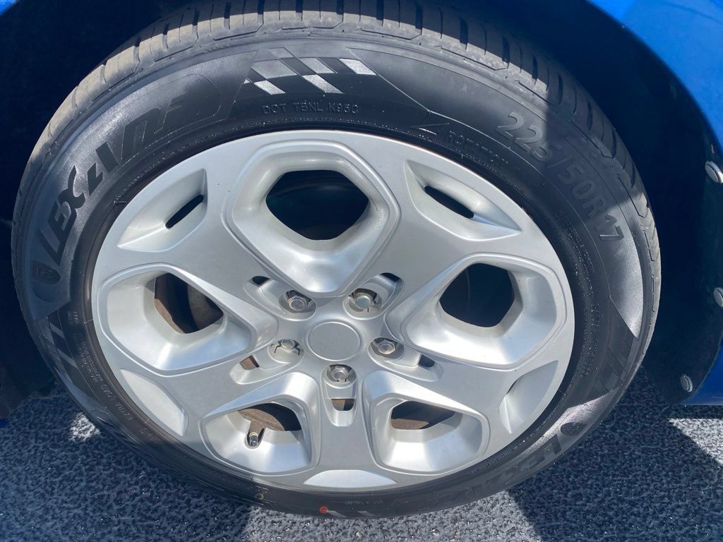 Used 2011 Ford Fusion SE FWD image 21