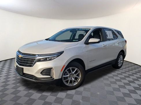 Used 2022 Chevrolet Equinox LT image 1