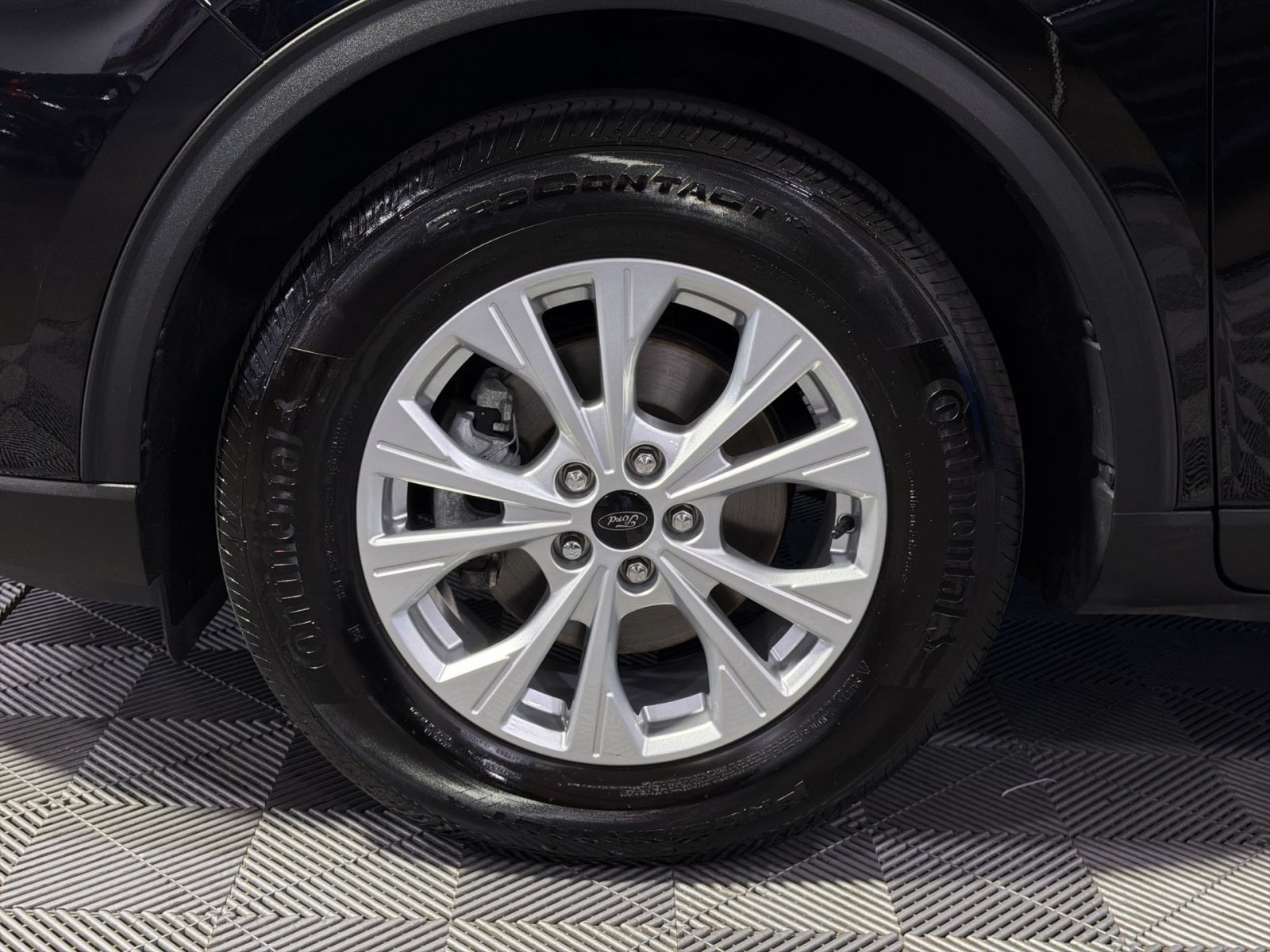 Used 2023 Ford Escape Active w/ Tech Pack #2 AWD/4WD image 15