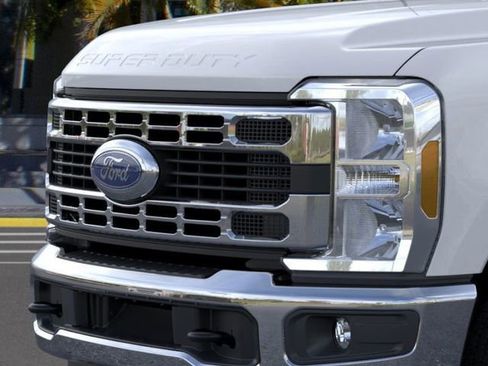 New 2026 Ford F250 XLT image 17