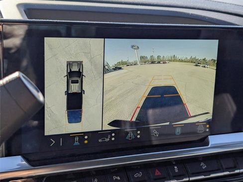 Used 2024 Chevrolet Silverado 3500 LTZ w/ LTZ Plus Package image 27