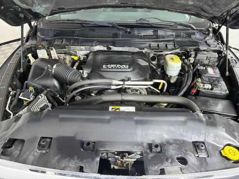 Used 2015 RAM 2500 SLT image 25