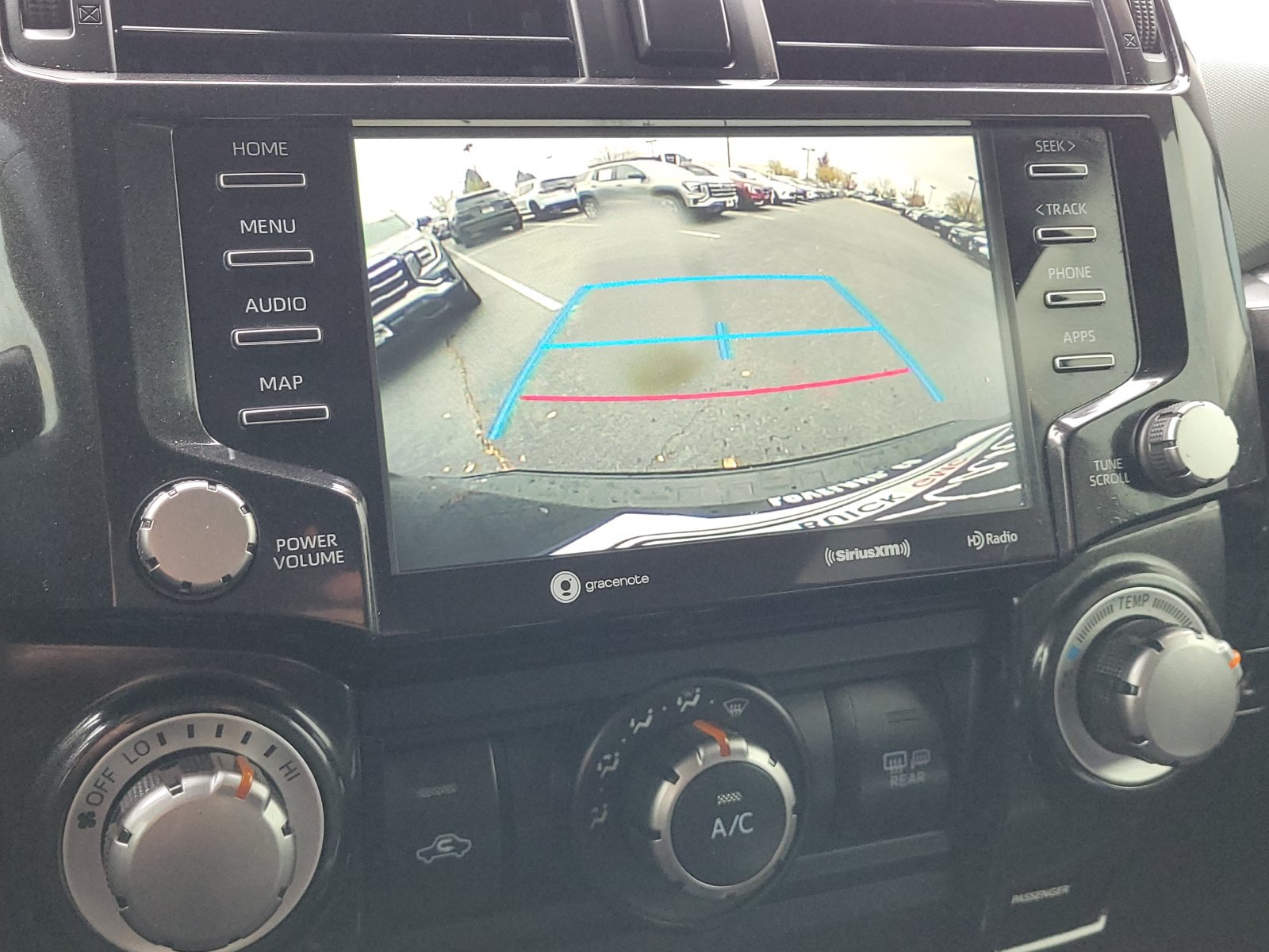Used 2021 Toyota 4Runner Venture w/ Moonroof Package AWD/4WD image 19