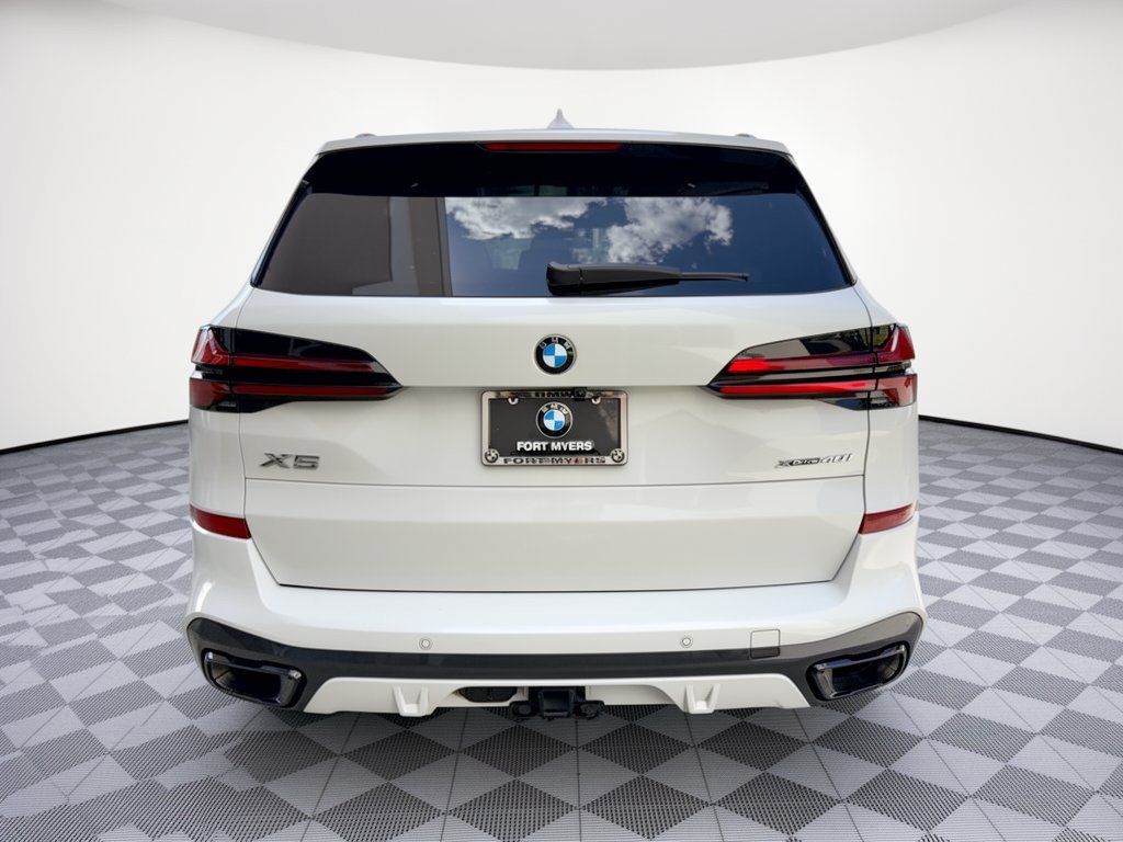 Used 2025 BMW X5 xDrive40i w/ Executive Package AWD/4WD image 11