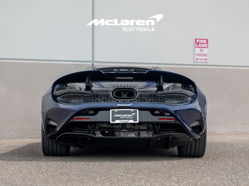 Used 2025 McLaren 750S Spider RWD image 6