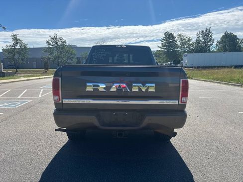 Used 2017 RAM 2500 Limited AWD/4WD image 6