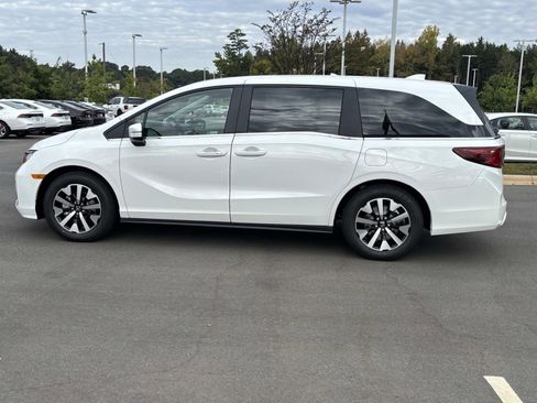 Used 2026 Honda Odyssey EX-L image 5