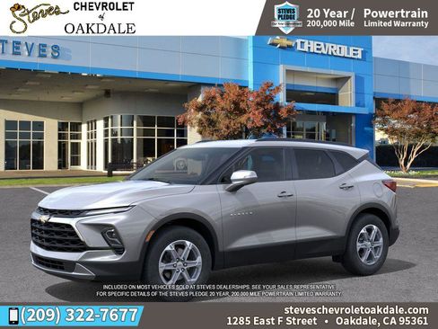 New 2025 Chevrolet Blazer LT image 2