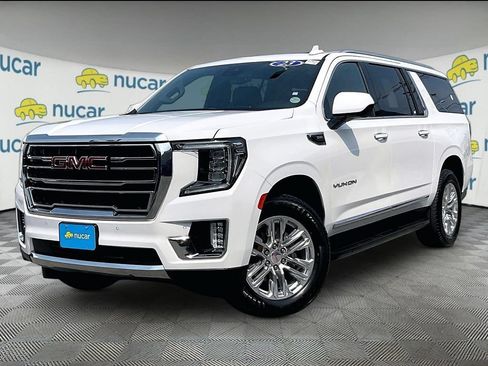 Used 2023 GMC Yukon XL SLT AWD/4WD image 3
