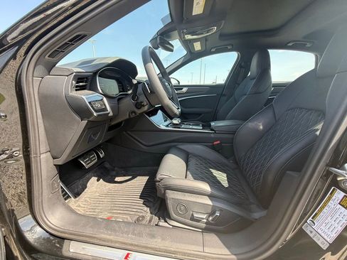 Used 2025 Audi S6 Premium Plus AWD/4WD image 30