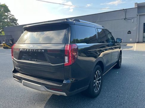 Used 2025 Ford Expedition Platinum AWD/4WD image 21