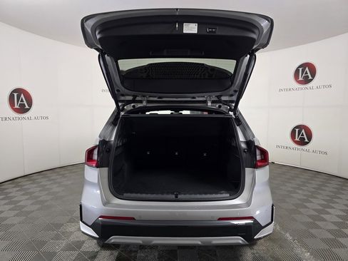 Used 2025 BMW X1 xDrive28i w/ Convenience Package image 9
