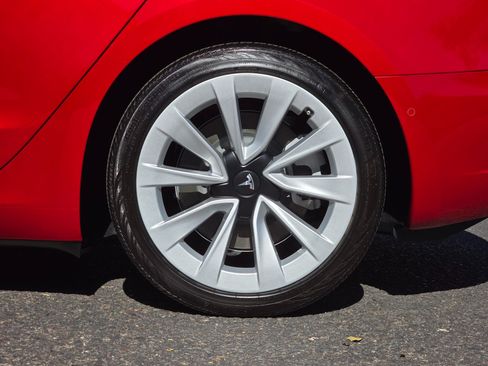 Used 2022 Tesla Model 3 RWD image 33