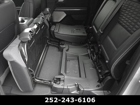 Used 2025 GMC Sierra EV Denali AWD/4WD image 35