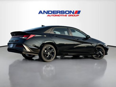 New 2026 Hyundai Elantra Sport FWD image 2