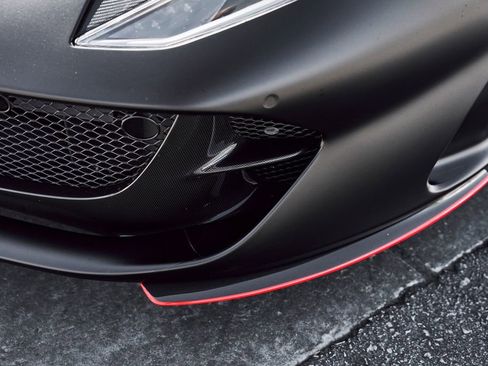 Used 2021 Ferrari 812 GTS RWD image 10