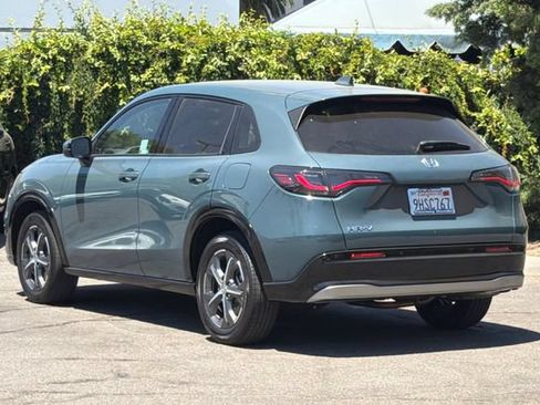 Certified 2024 Honda HR-V EX-L image 6