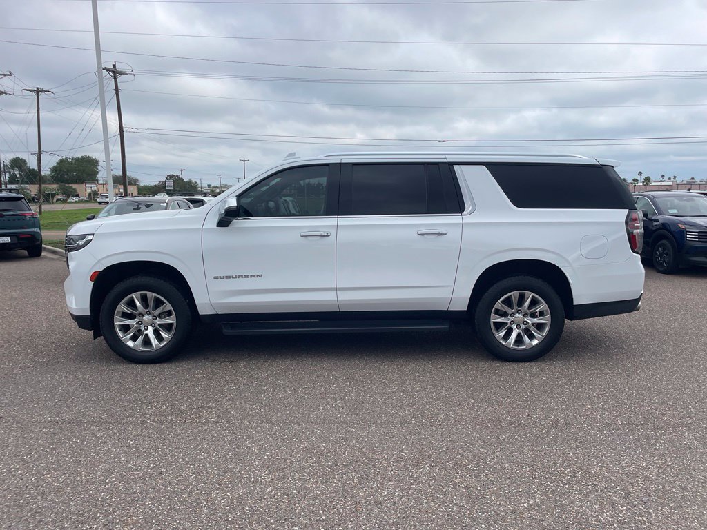 Used 2022 Chevrolet Suburban Premier AWD/4WD image 4